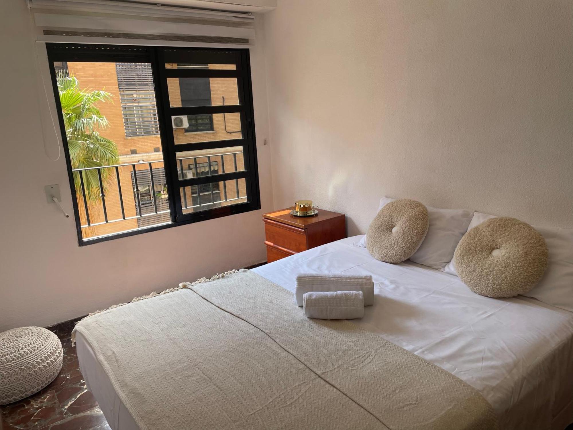 Habitacion Cerca Del Centro De Valencia Apartment Ngoại thất bức ảnh